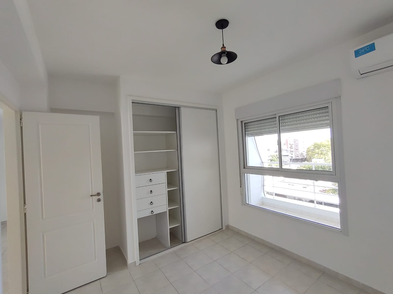 WhatsApp Image 2025-11-10 at 4.50.21 PM (1)